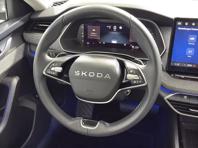 Skoda Octavia view 8
