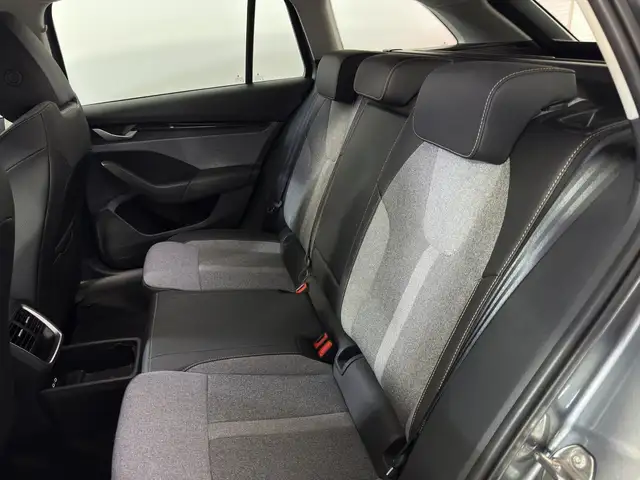 Skoda Octavia view 15