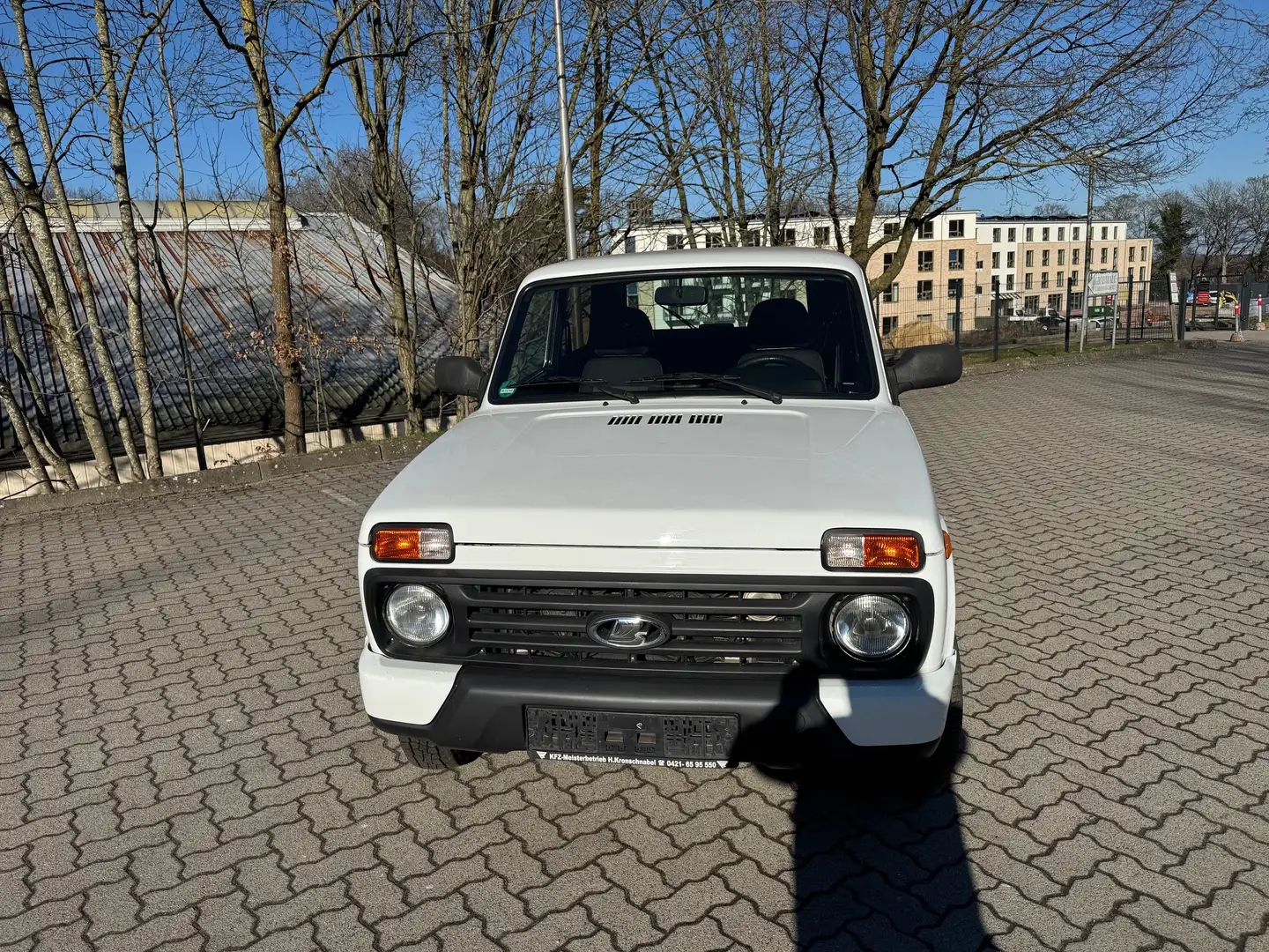 Lada Taiga Basis 4x4 Urban Blanco - 1