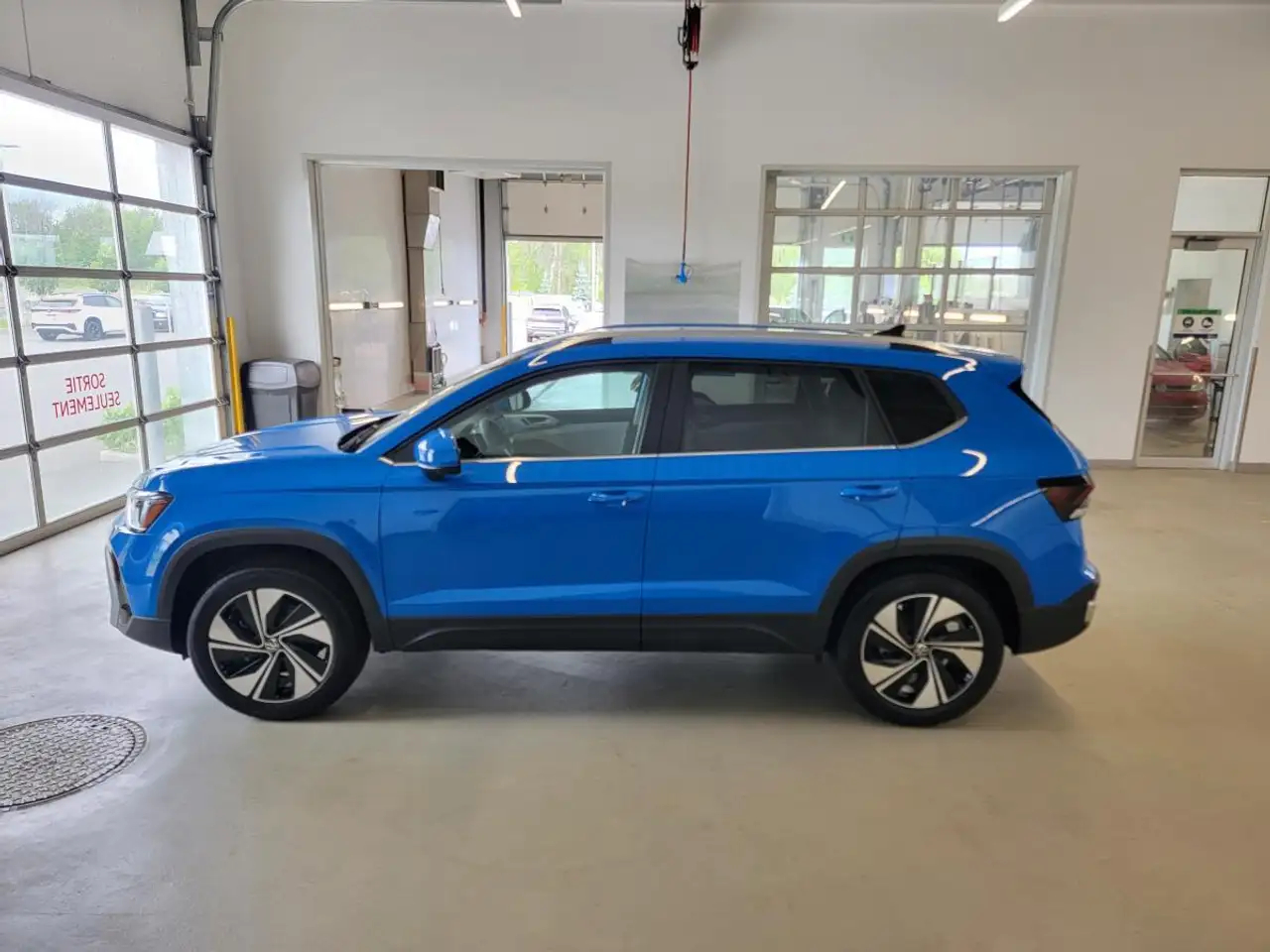 Volkswagen Taos снимка Volkswagen Taos