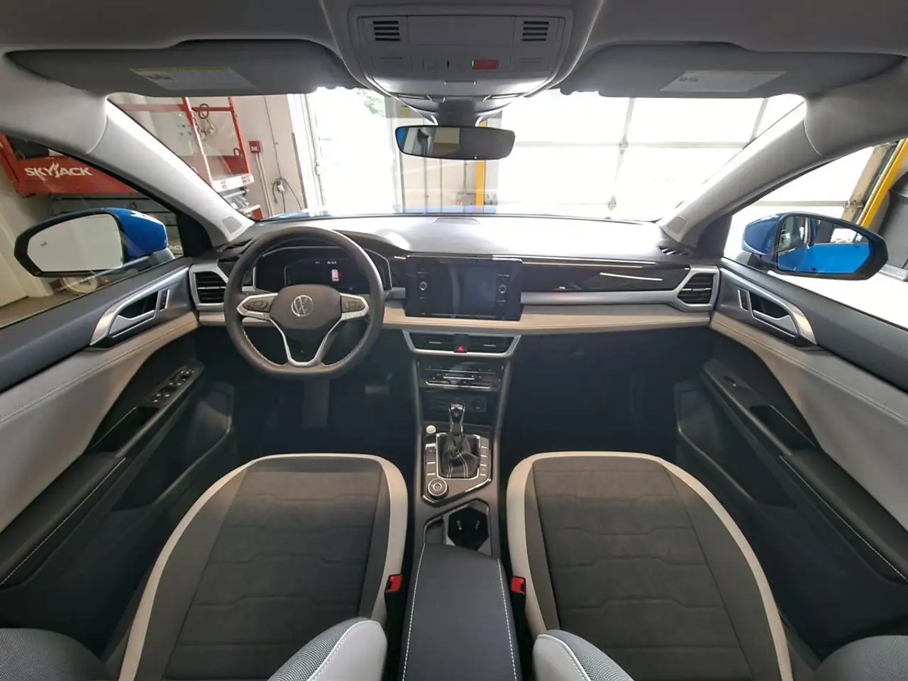 Volkswagen Taos снимка Volkswagen Taos