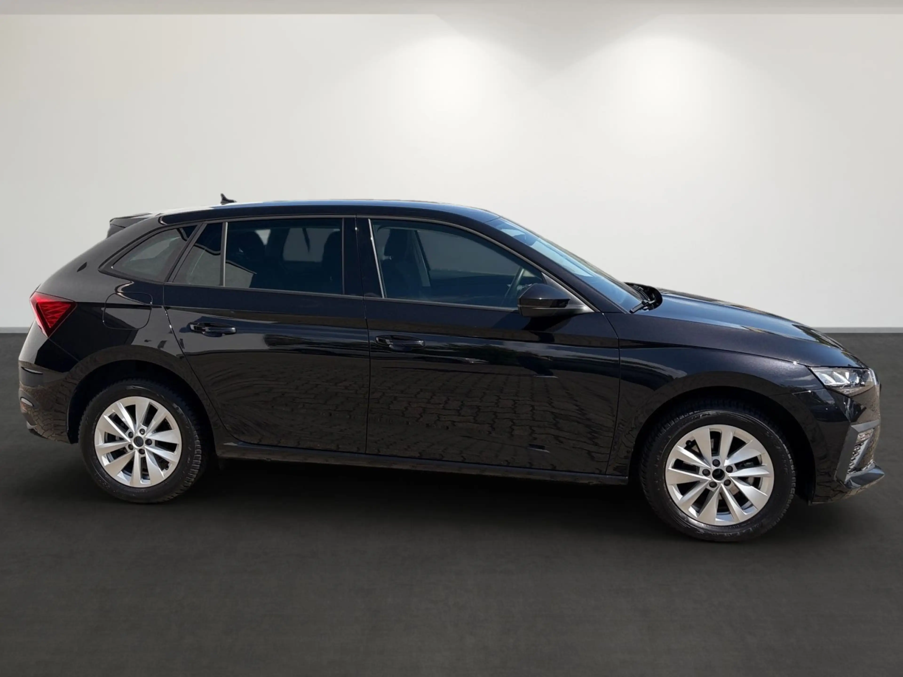 Skoda Scala Kombi Selection 1.0 TSI DSG RFK Navi — photo 4