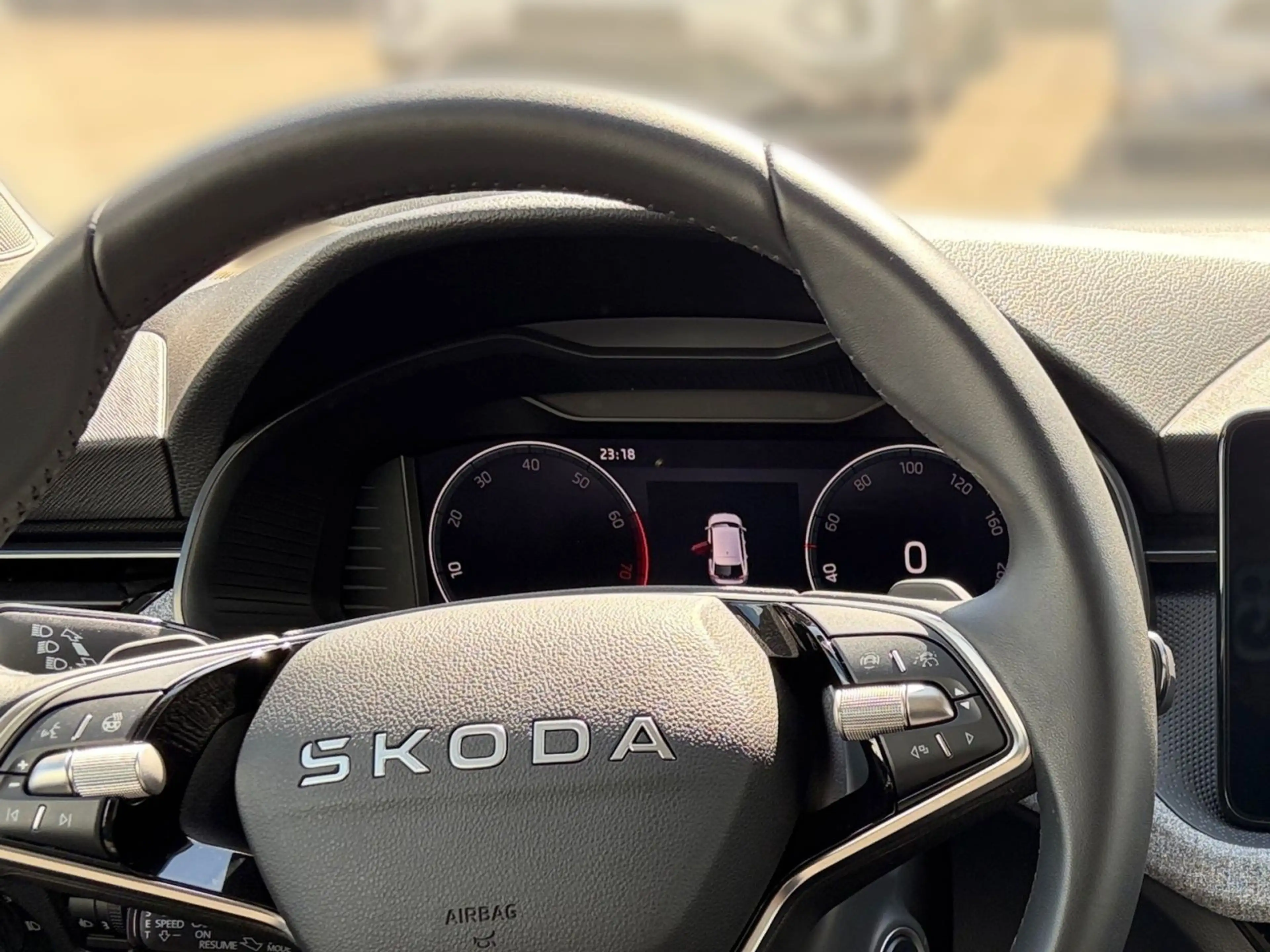 Skoda Scala Kombi Selection 1.0 TSI DSG RFK Navi — photo 13