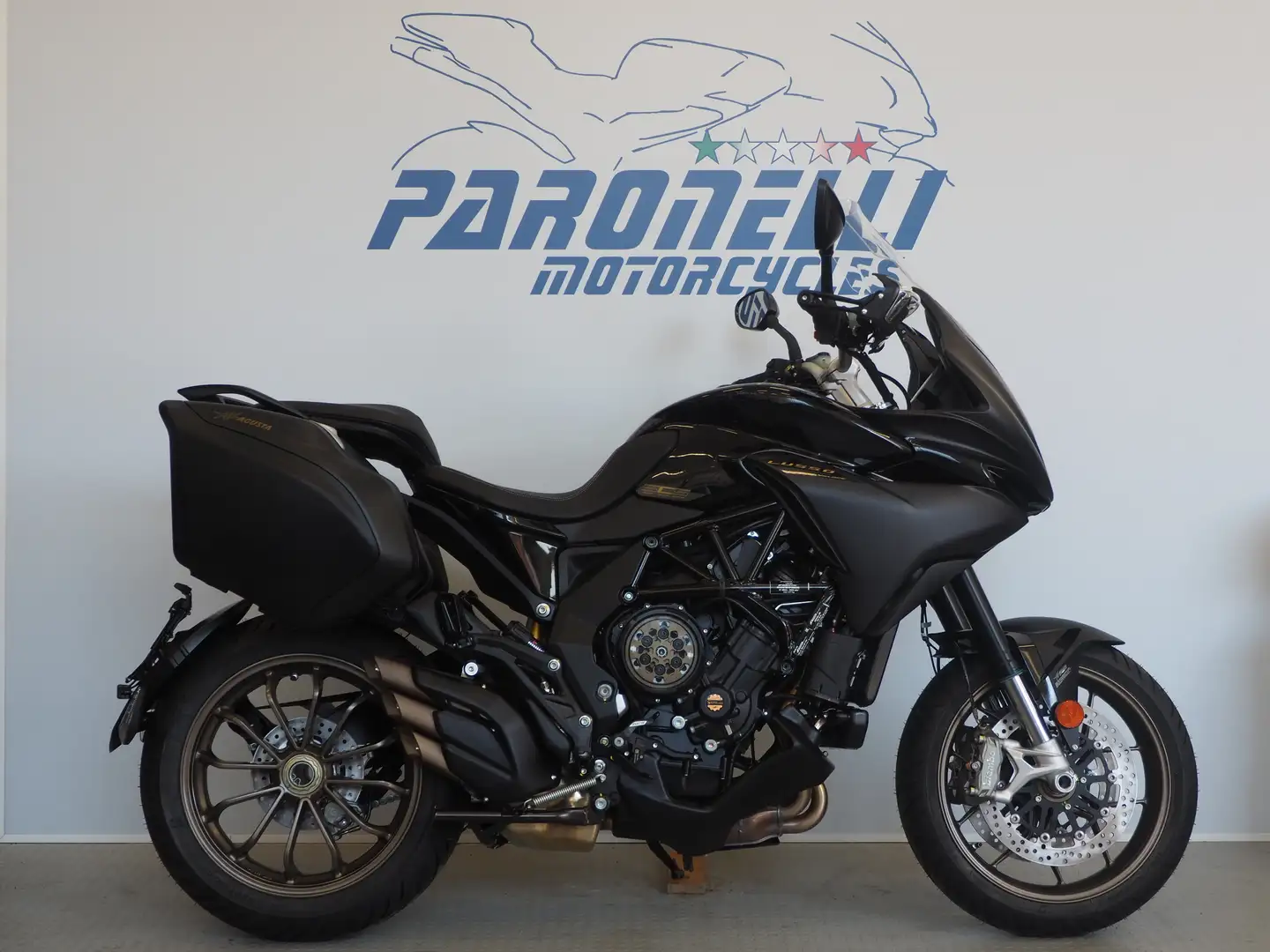 MV Agusta Turismo Veloce 800 Lusso SCS Noir - 1