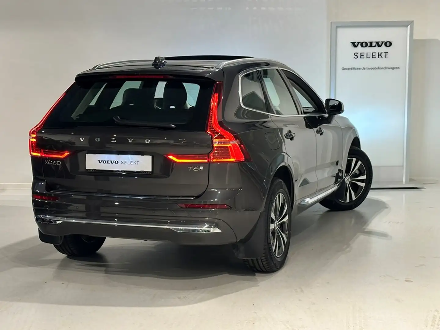 Volvo XC60 T6 Recharge Bright + trekhaak Gris - 2