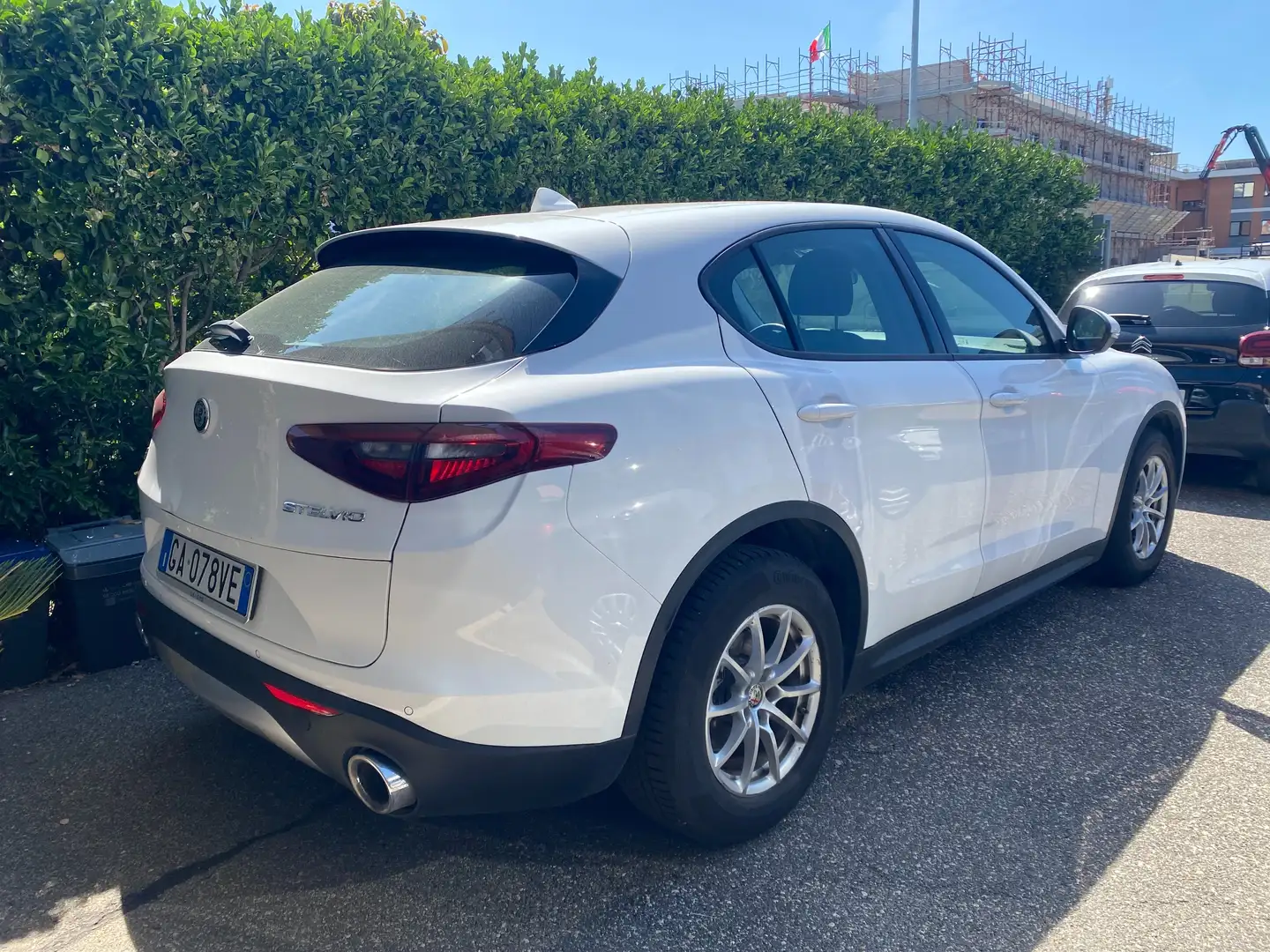 Alfa Romeo Stelvio 2.2 Turbodiesel AT8 Q4 190cv Business-Uff.Italiana Blanc - 2
