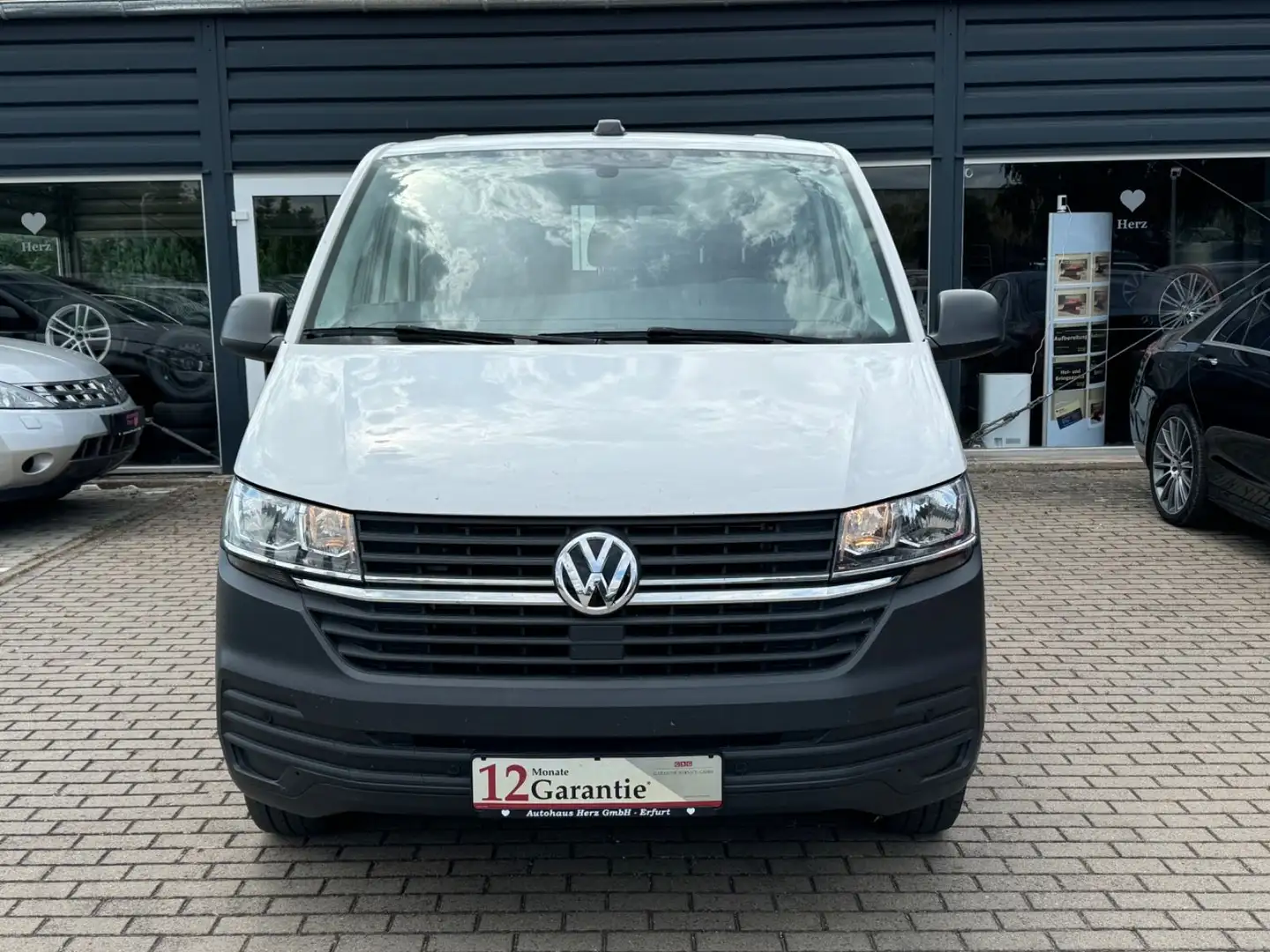 Volkswagen T6 Transporter T6.1*GARANTIE*8Sitzer*Klima*Navi*PDC*1.Hand*Lang Blanc - 2