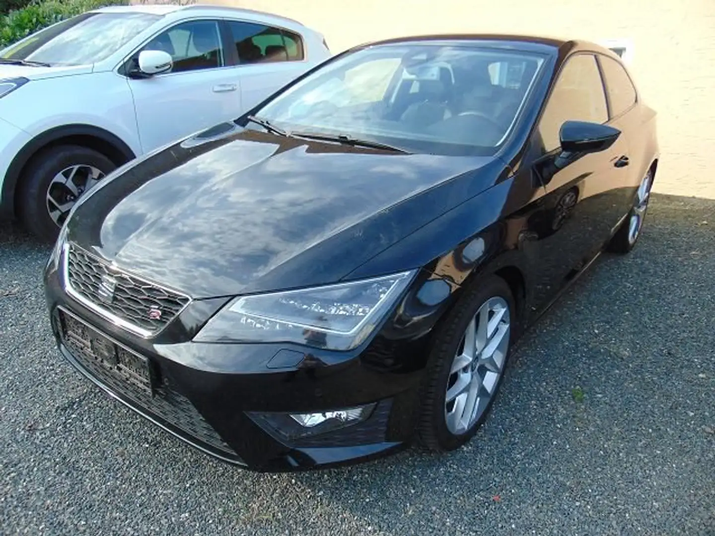 SEAT Leon FR Zwart - 1