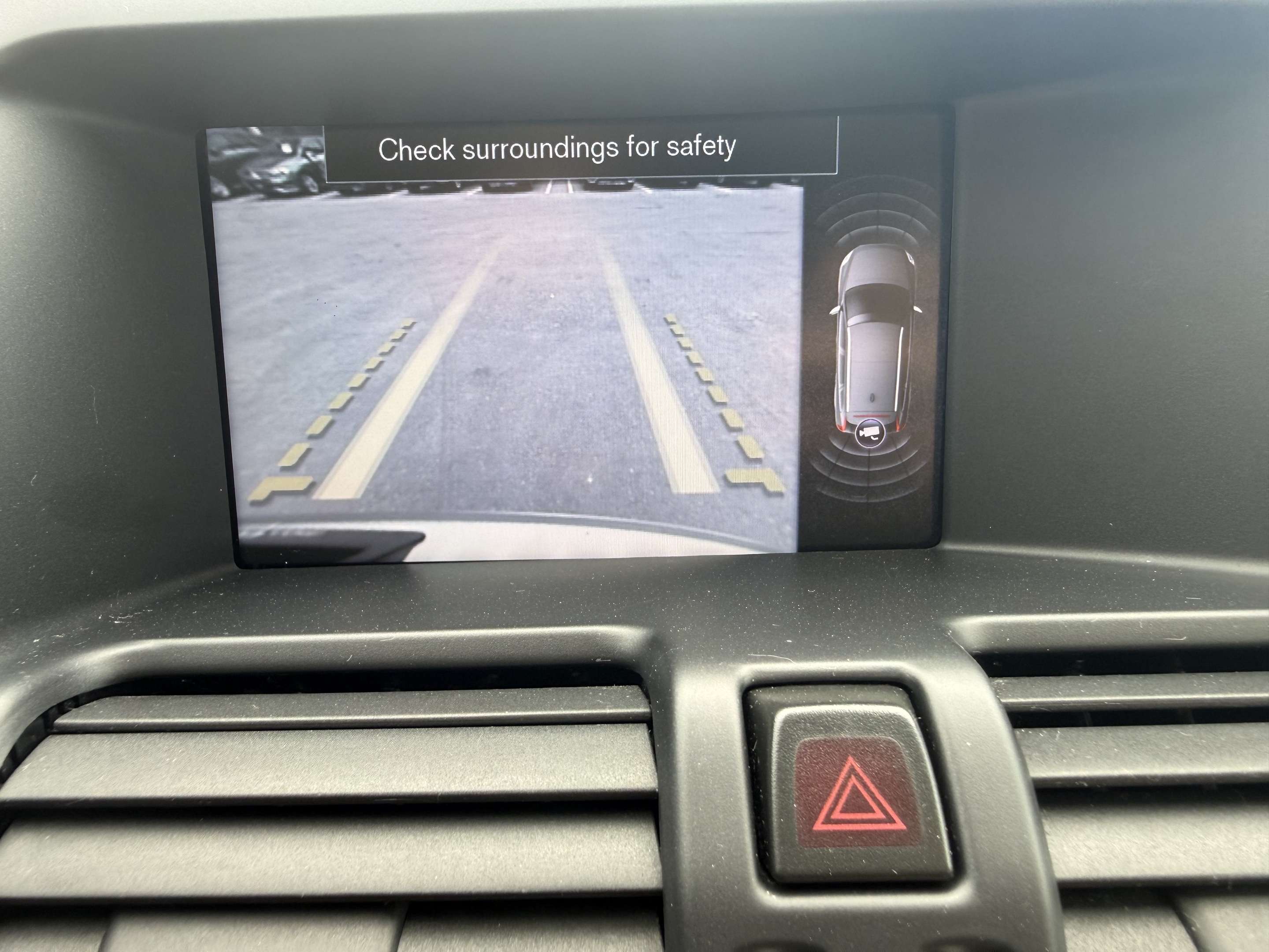 2014 Volvo XC60 AWD 5dr T6 thumb 24