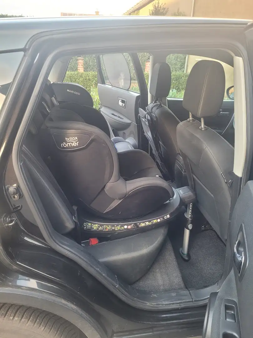 Nissan Qashqai Qashqai 2.0 acenta Černá - 2