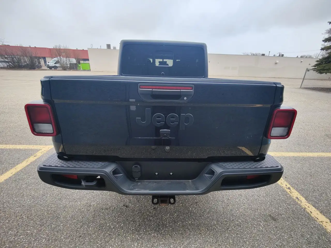 Jeep Gladiator снимка Jeep Gladiator