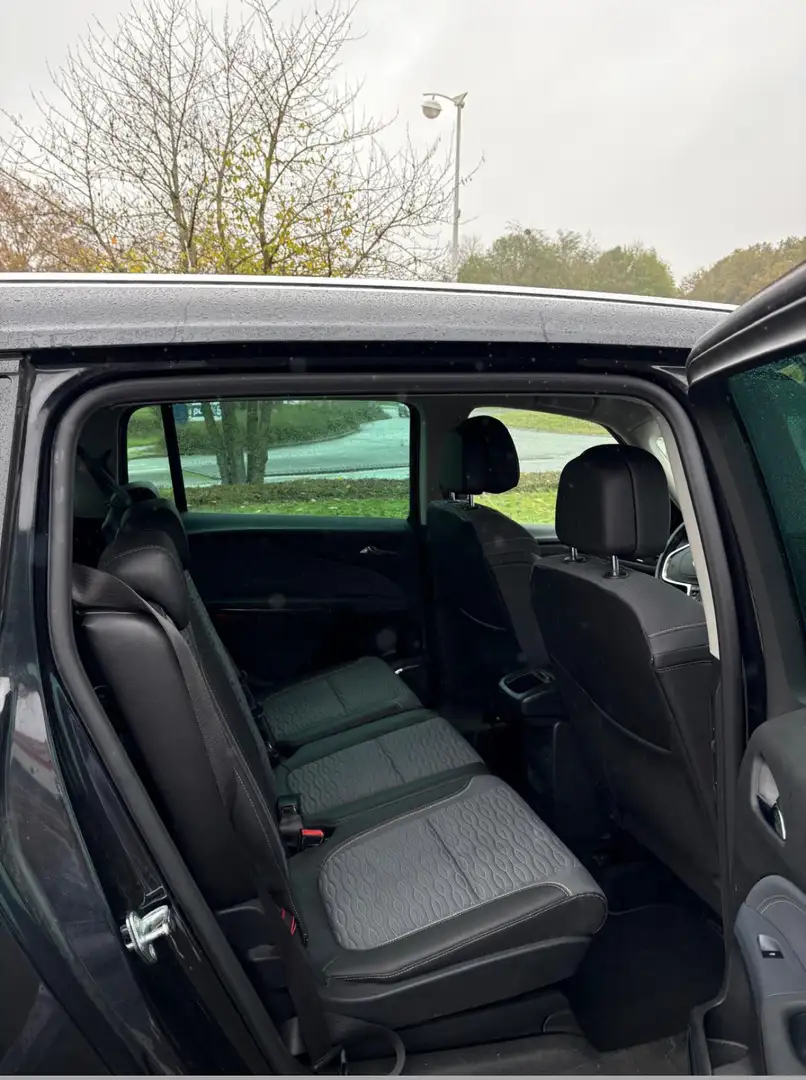 Opel Zafira Tourer 2.0 CDTI 110 ch Cosmo - 2