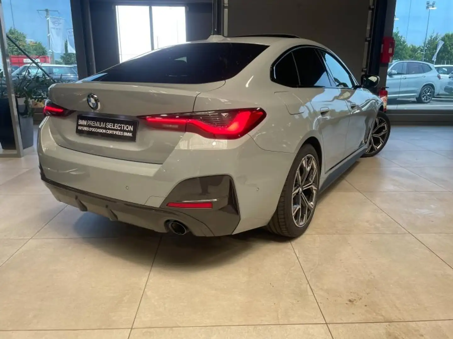 BMW 420 420dA xDrive 190ch M Sport Gris - 2