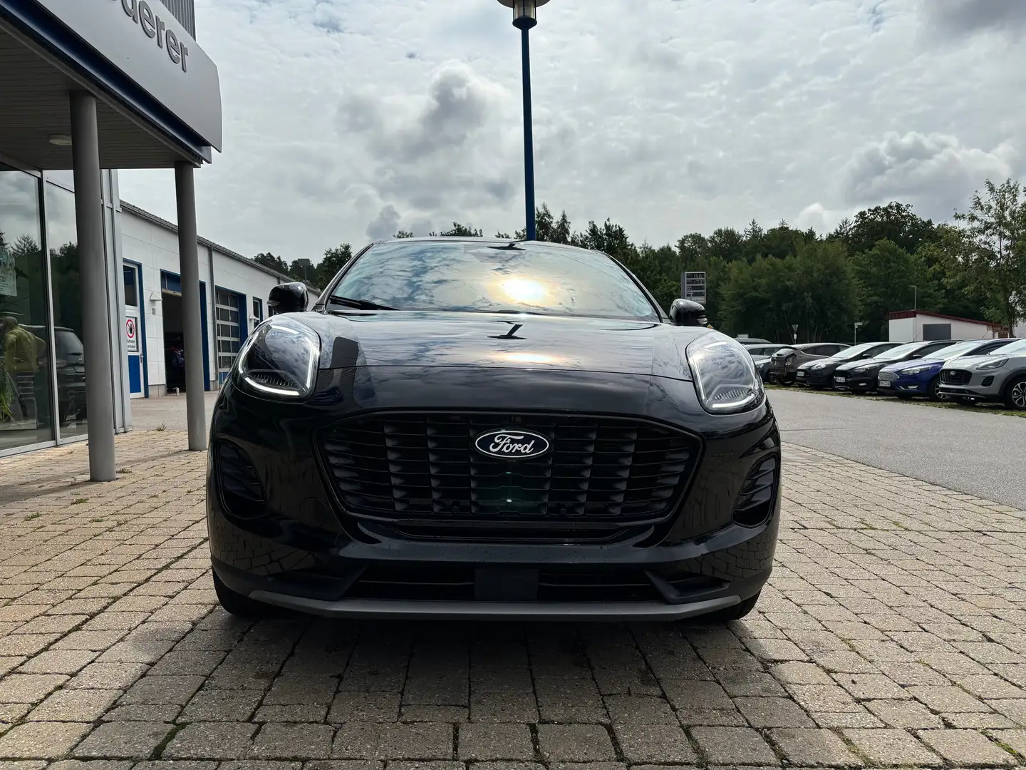 Ford Puma Titanium Schwarz - 2