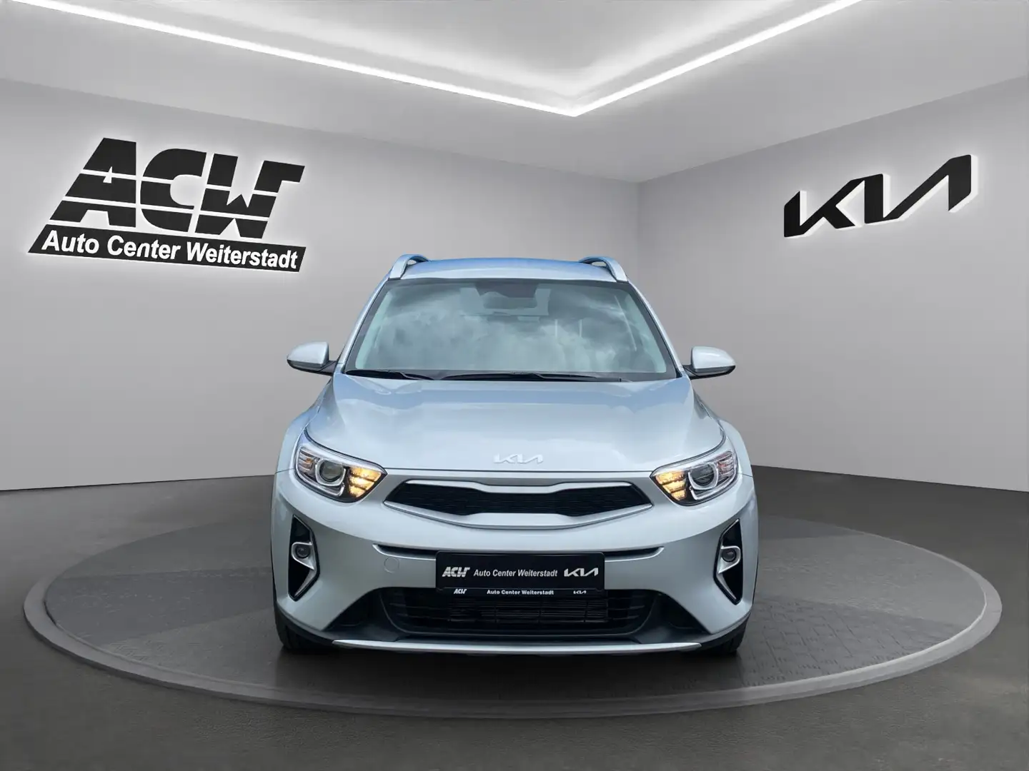 Kia Stonic STONIC 1.2 VISION NAVI KAMERA SITZHEIZUNG CARPLAY Silber - 2