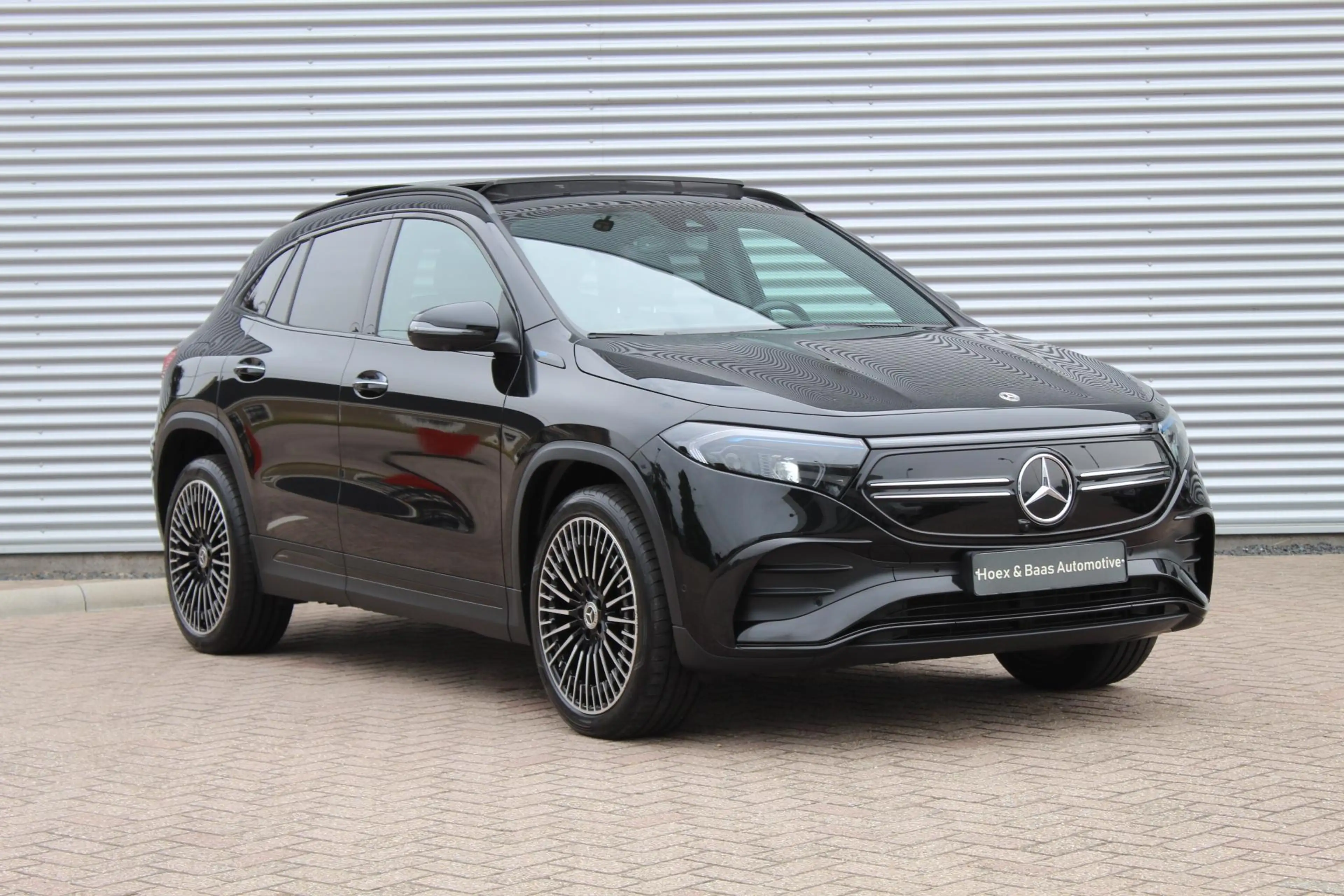 Mercedes-Benz EQA 250 AMG 67 kWh/Pano/20inch/360/sfeer/SOH 94,3% — photo 3