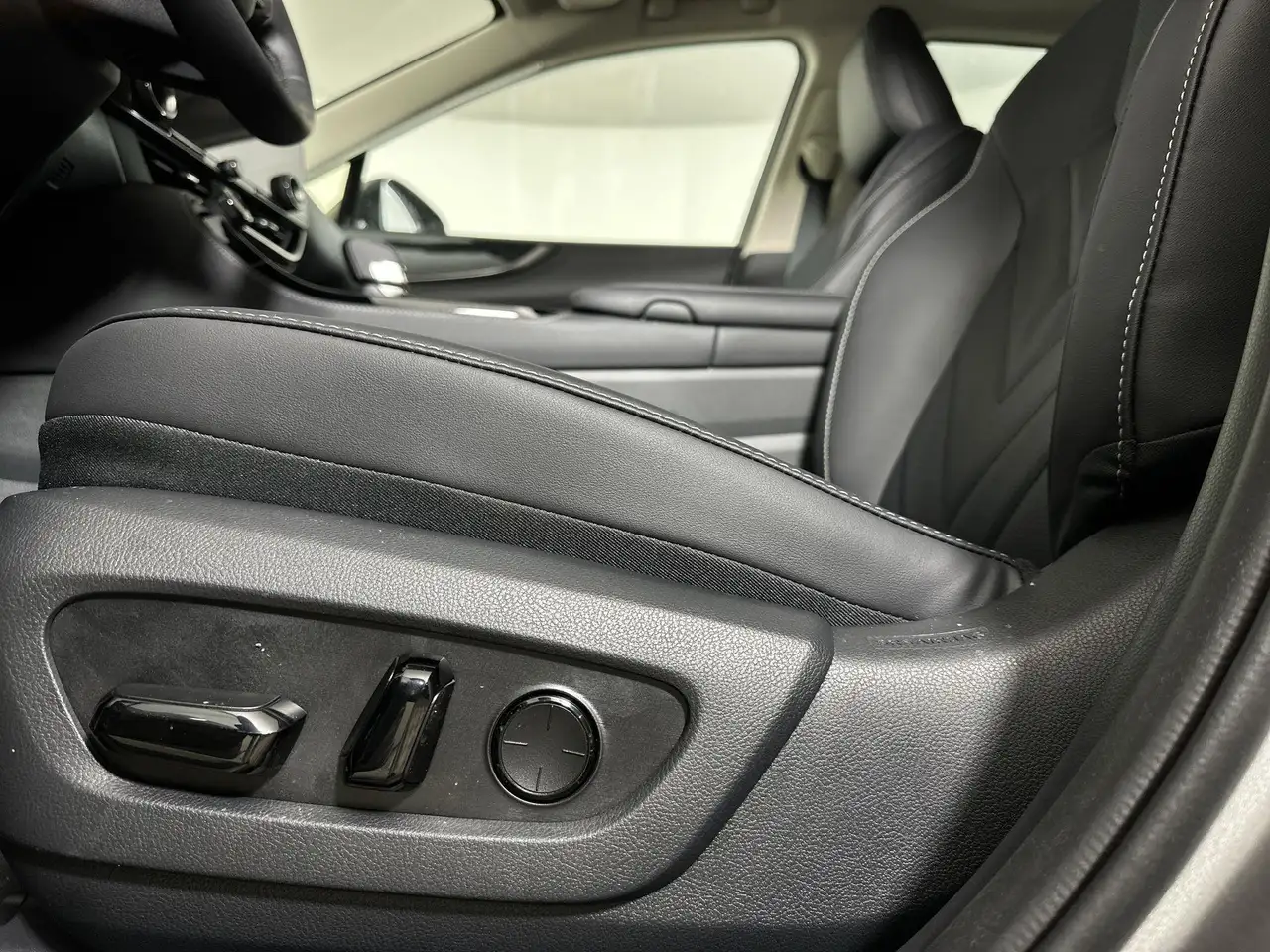 Lexus NX fotografie Lexus NX