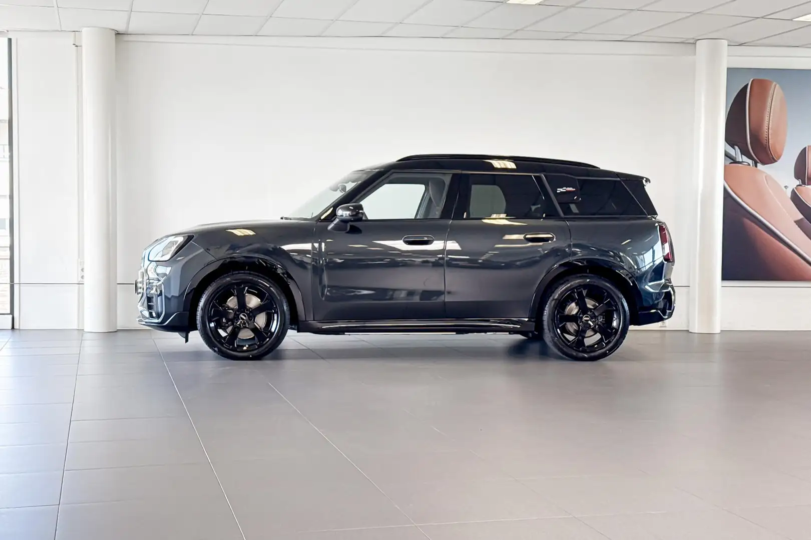 MINI John Cooper Works Countryman E XL | Glazen Panoramadak | Harman Kardon | Head-u Gris - 2