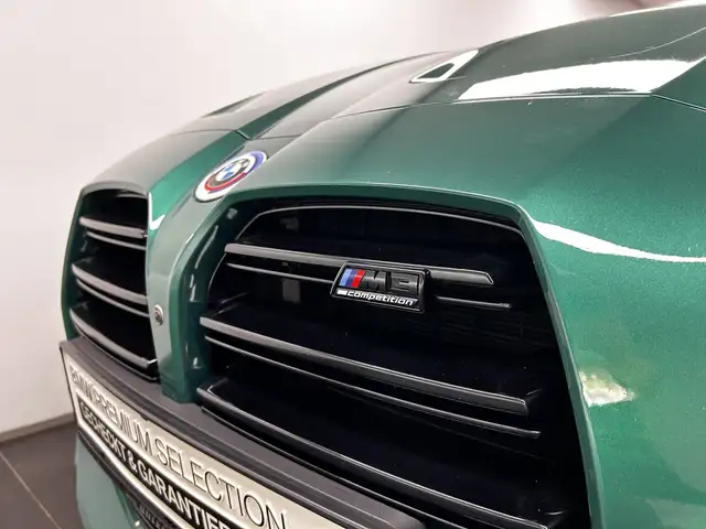 BMW M3 view 9