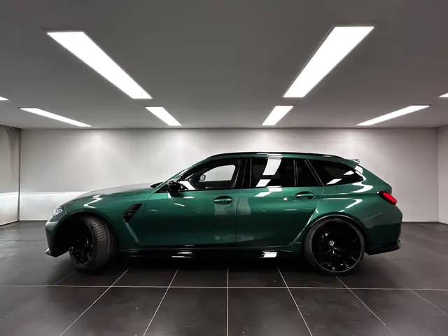 BMW M3 view 2
