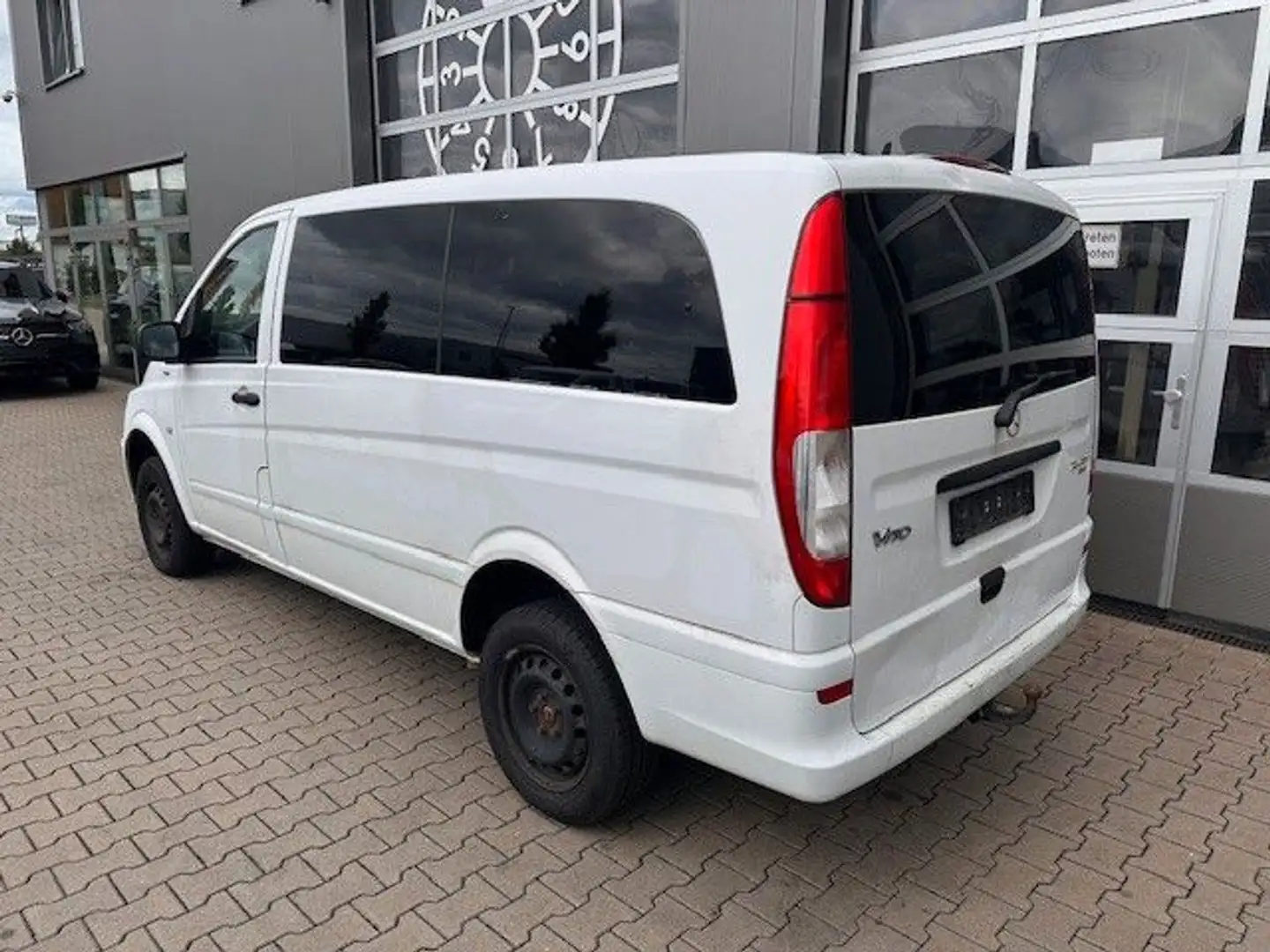 Mercedes-Benz Vito Kombi 4x4 116 CDI lang Fehér - 2