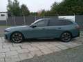 BMW i5 M60 xDrive Tour Glasdach Driv.Prof. AHK el.! Grün - thumbnail 2