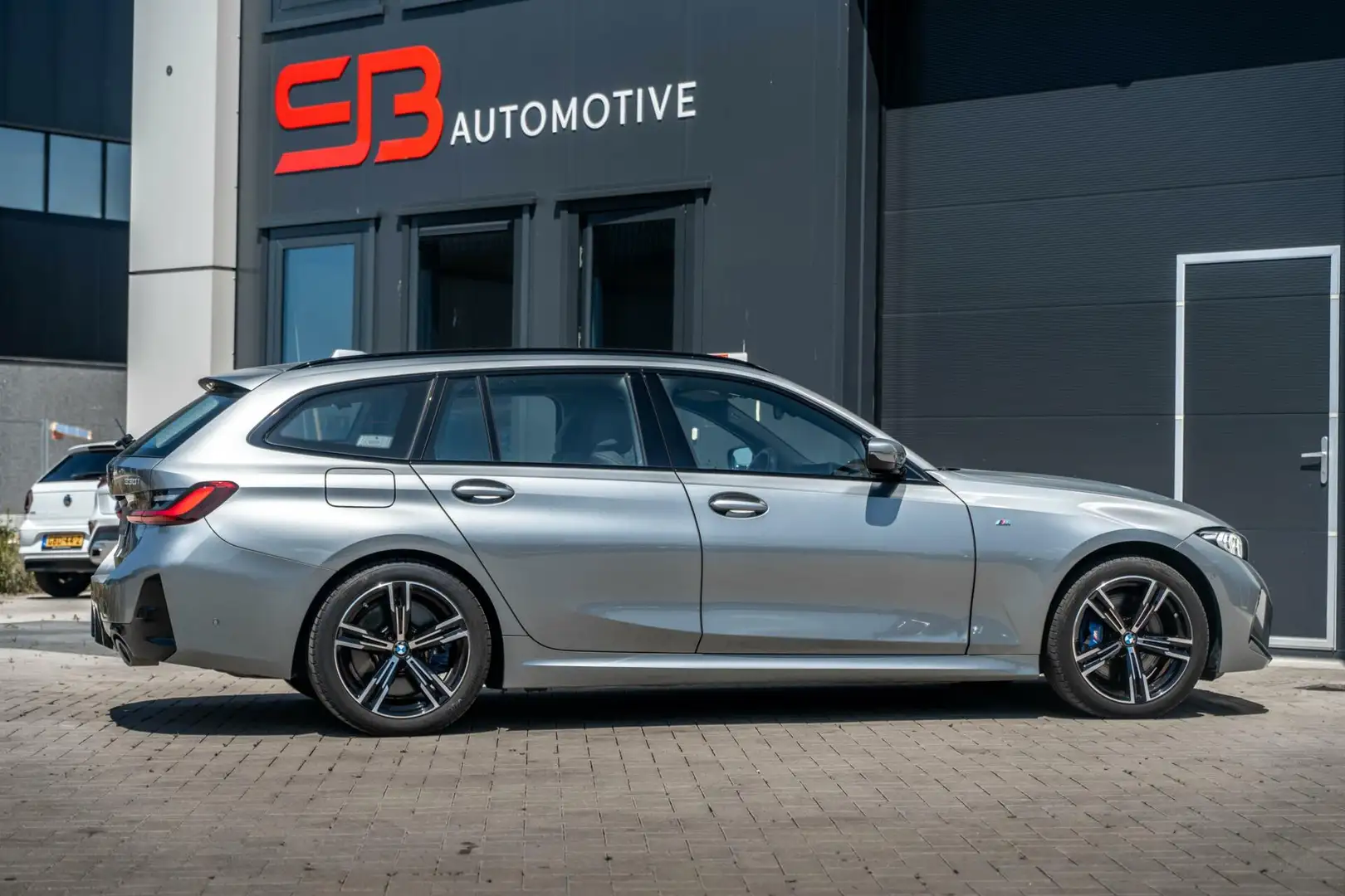 BMW 330 3-serie Touring 330i M Sport 245pk Adapt.Cruise|St - 2