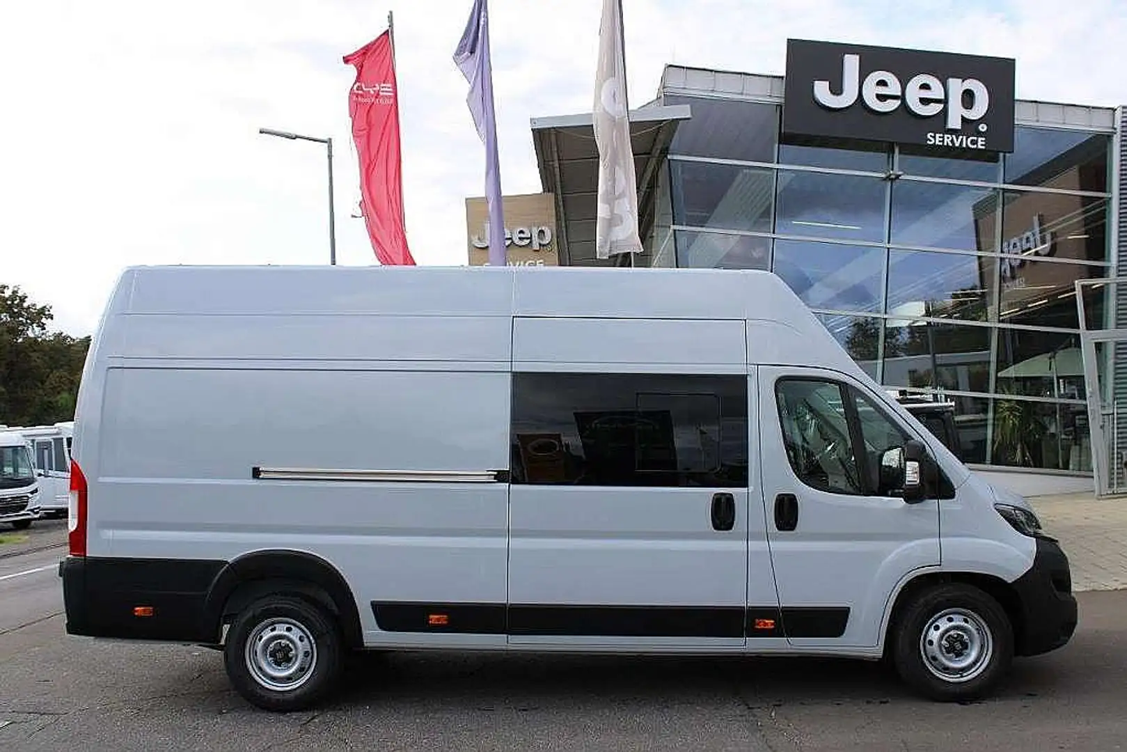 Fiat Ducato Ducato MAXI Doka L4H3 140 Aut. 5Sitze Flex Einz... Grau - 1