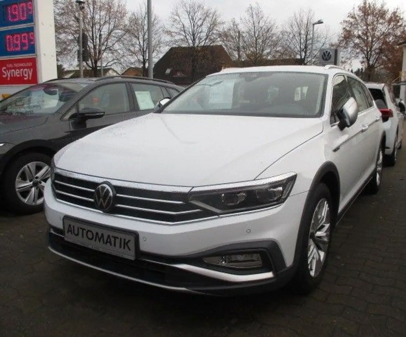 Volkswagen Passat Variant Alltrack 4M+NAV+AHK+SHZ+IQ.LIGHT Blanc - 1