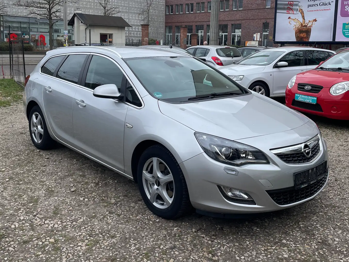 Opel Astra 2.0 CDTI DPF ecoFLEX Silber - 1