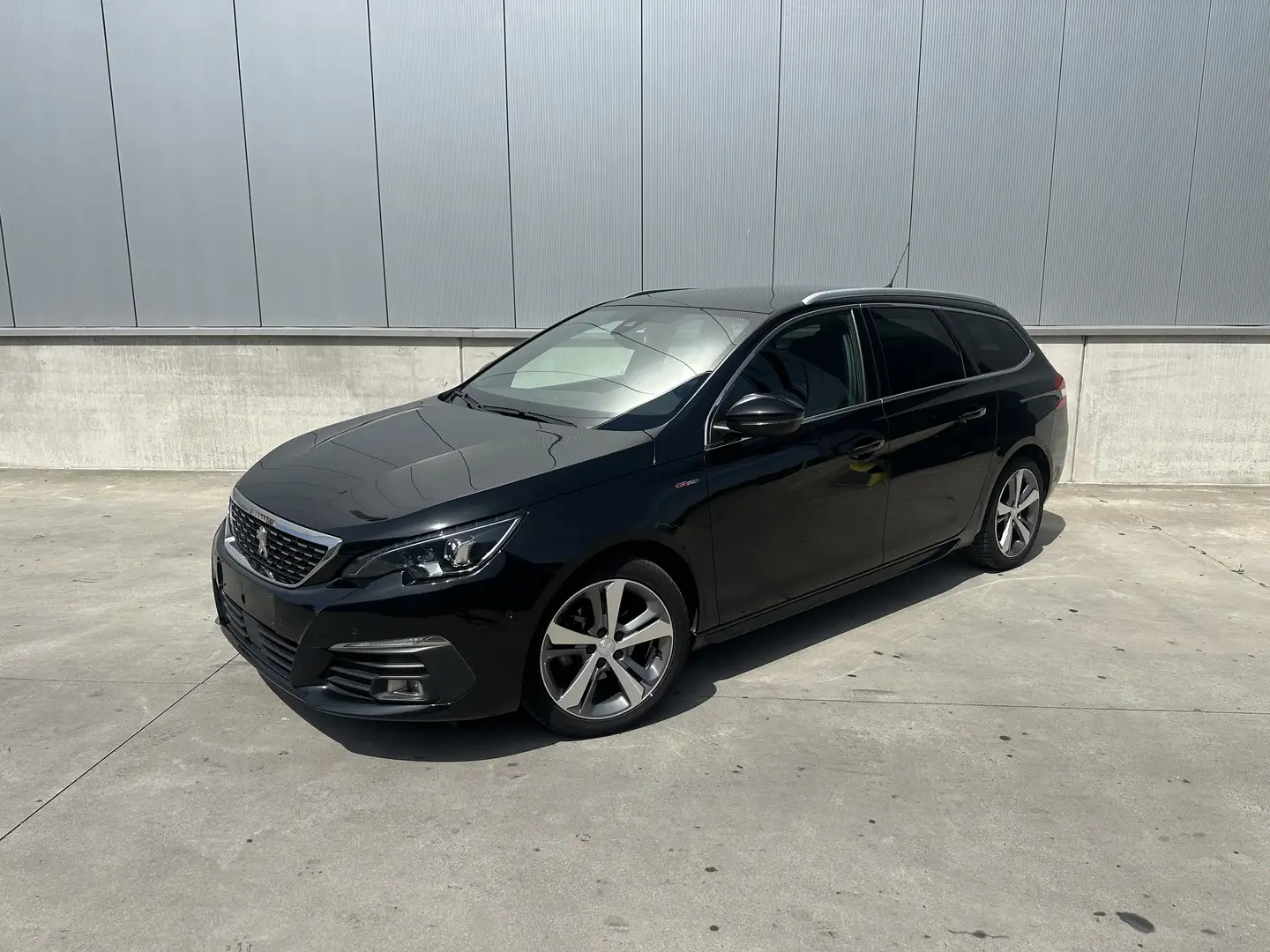 Peugeot 308 SW 1.5 BlueHDi GT Line Zwart - 1