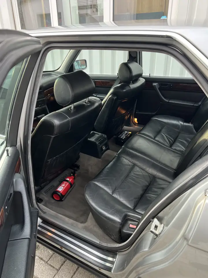 BMW 750i, foto 6