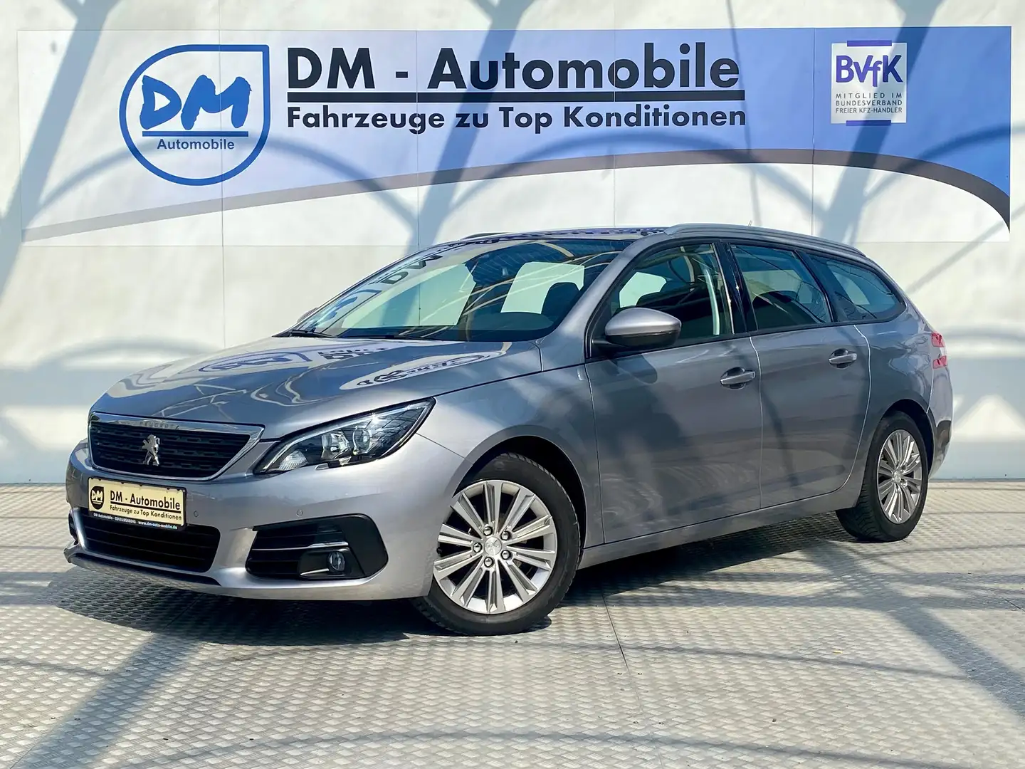 Peugeot 308 PureTech 130 Active Business Navi Panorama Gris - 1