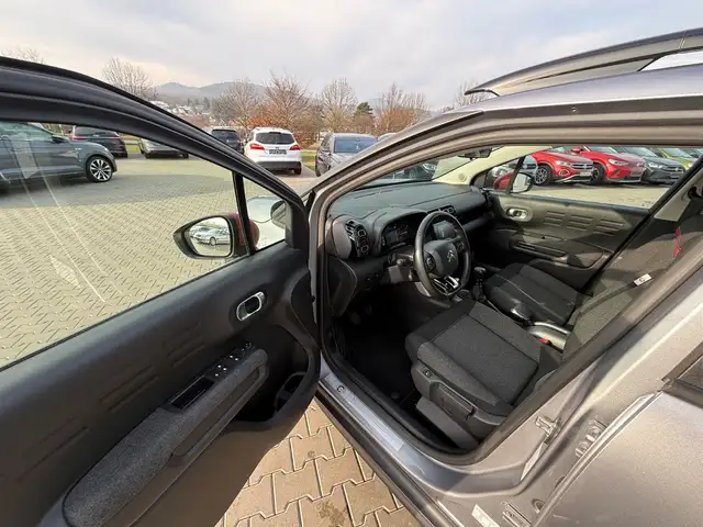 Citroen C3 Aircross view 5