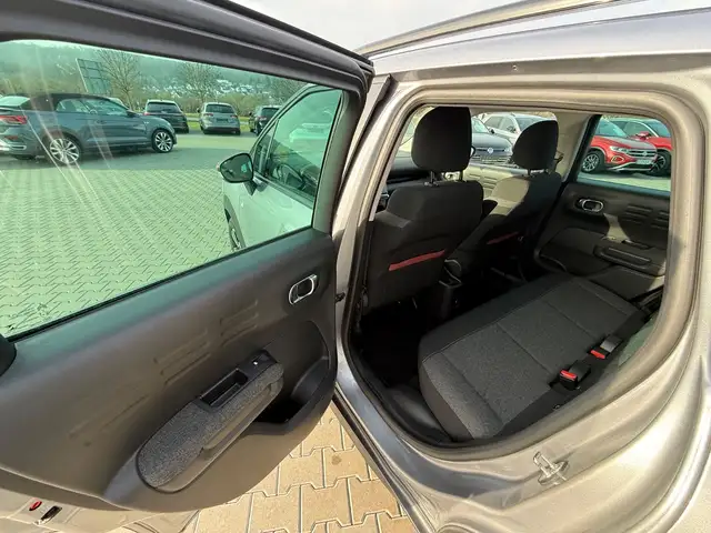 Citroen C3 Aircross view 9