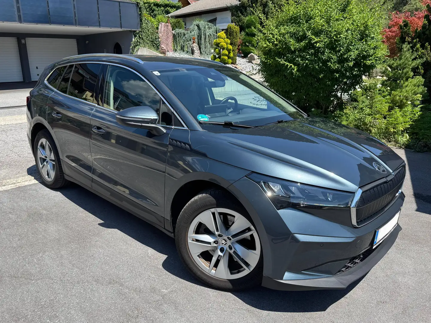 Skoda Enyaq Enyaq iV 80 82kWh Grau - 1