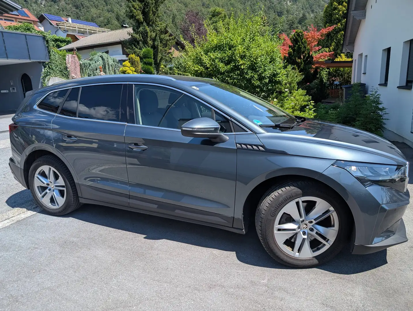 Skoda Enyaq Enyaq iV 80 82kWh Grau - 2