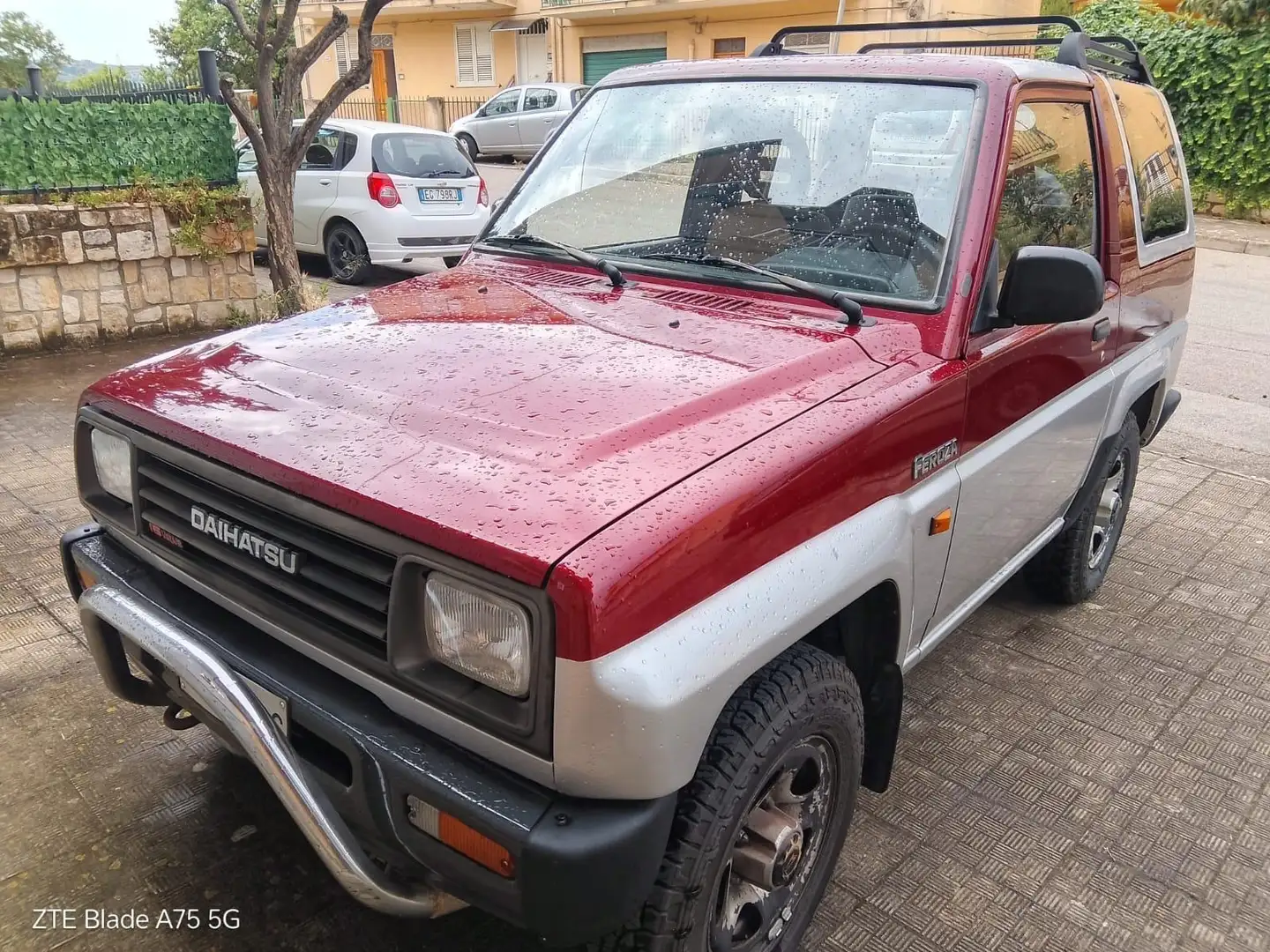 Daihatsu Feroza Feroza 1.6i DX resin top Červená - 1