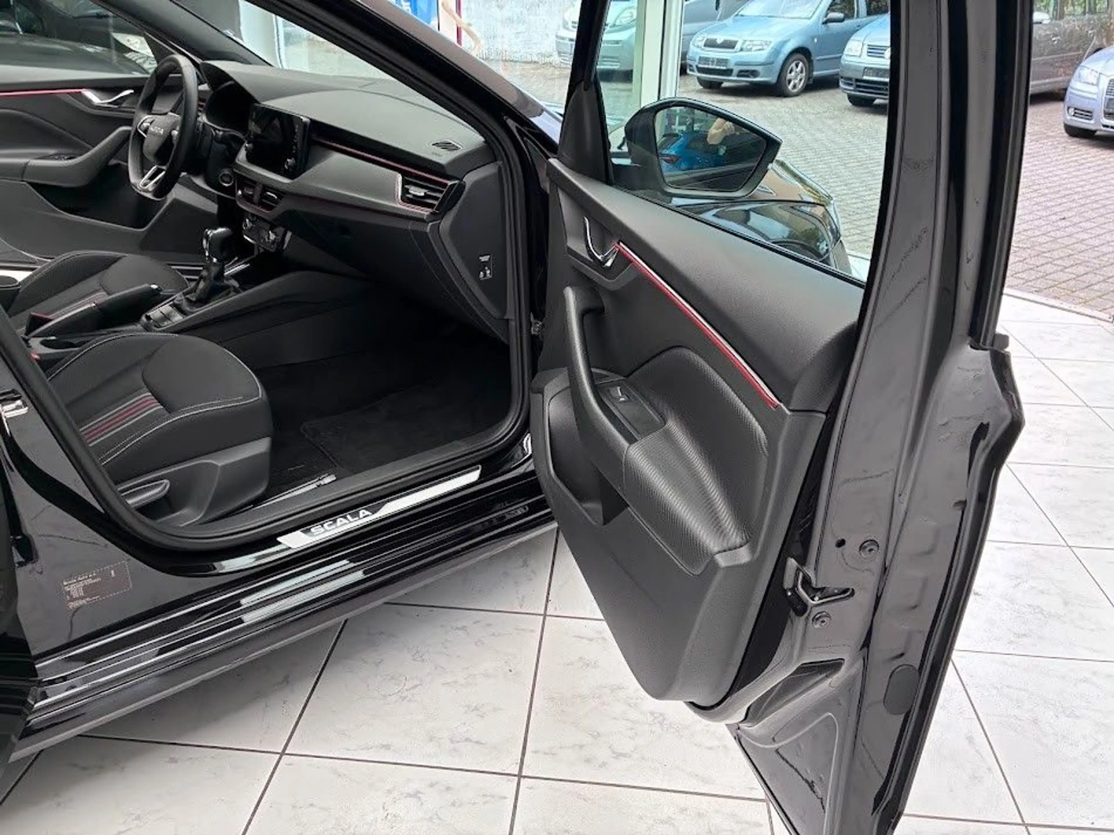 Skoda Scala Monte Carlo 1.5 TSI — photo 8