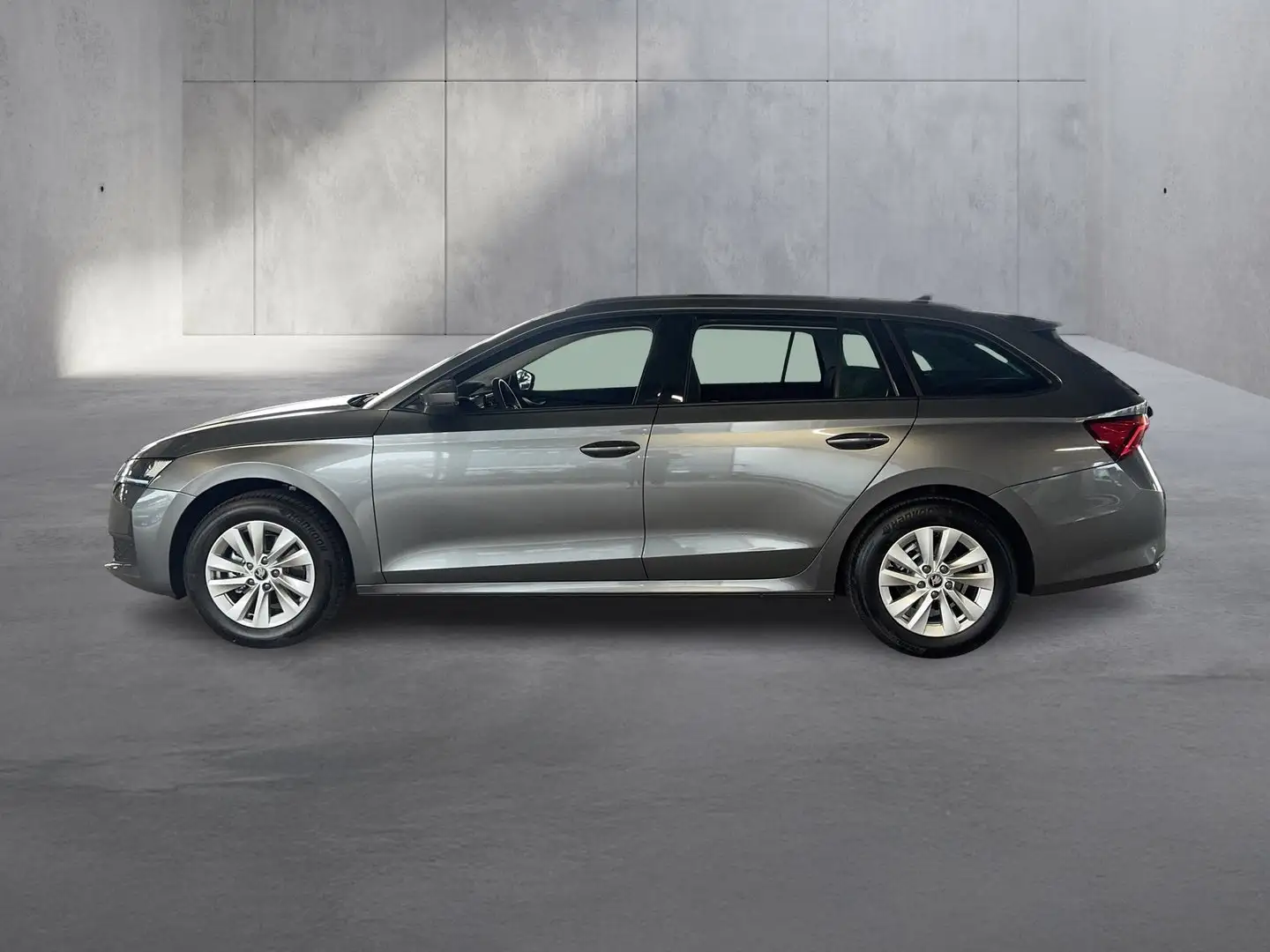 Skoda Octavia Essence TSI Gris - 2