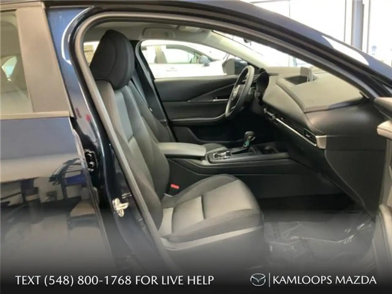 Mazda CX-30 photo Mazda CX-30