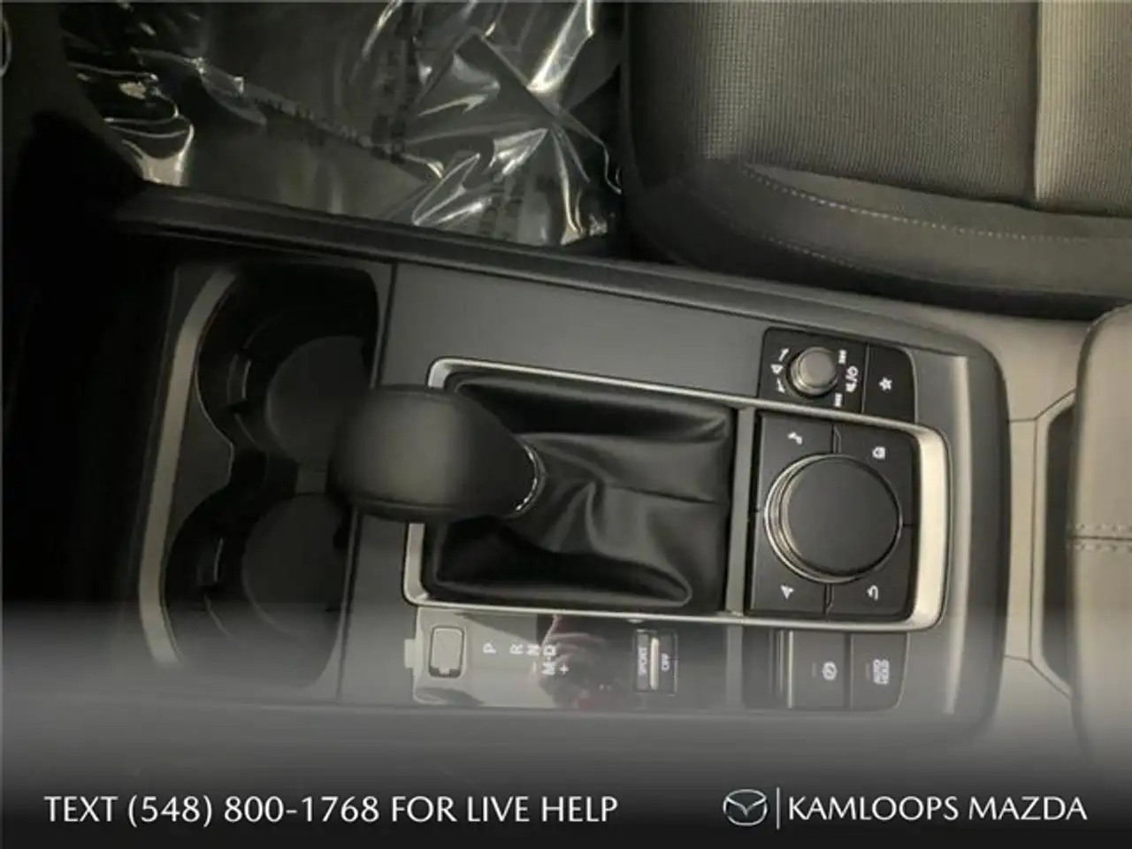 Mazda CX-30 photo Mazda CX-30