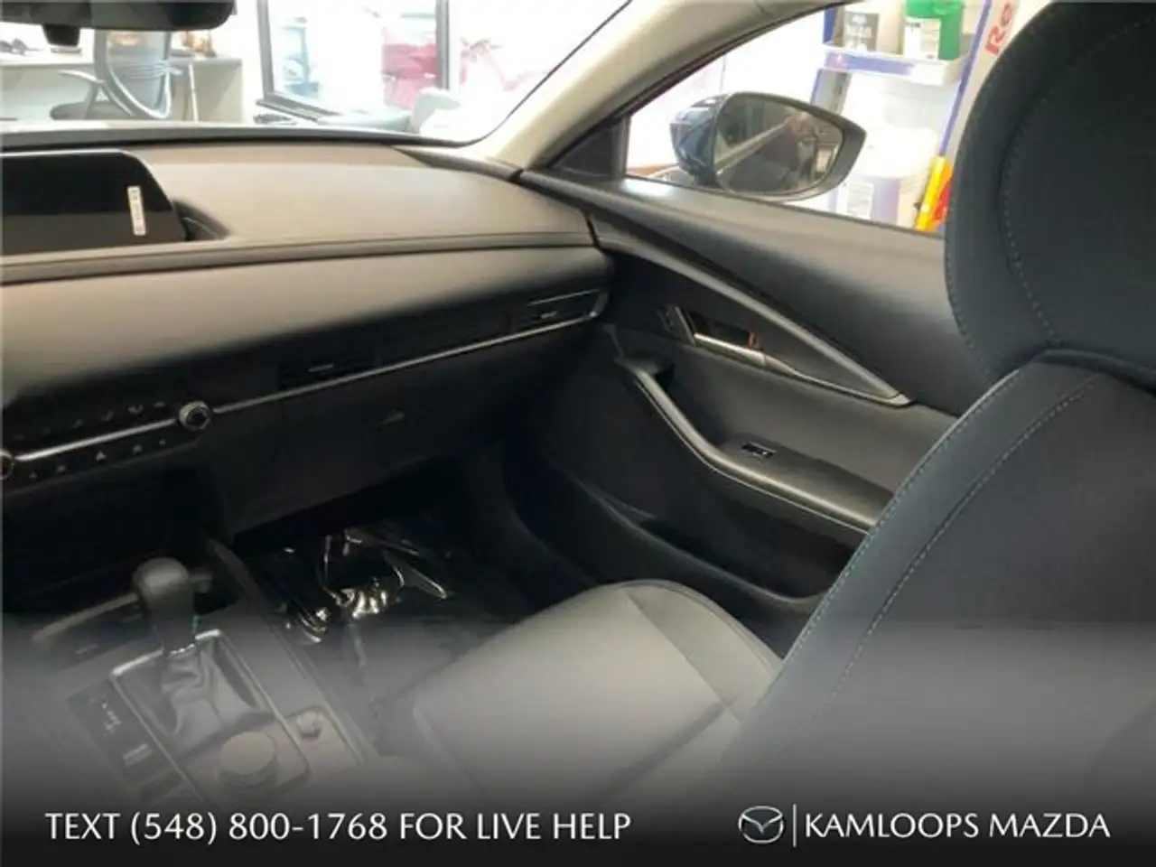 Mazda CX-30 photo Mazda CX-30