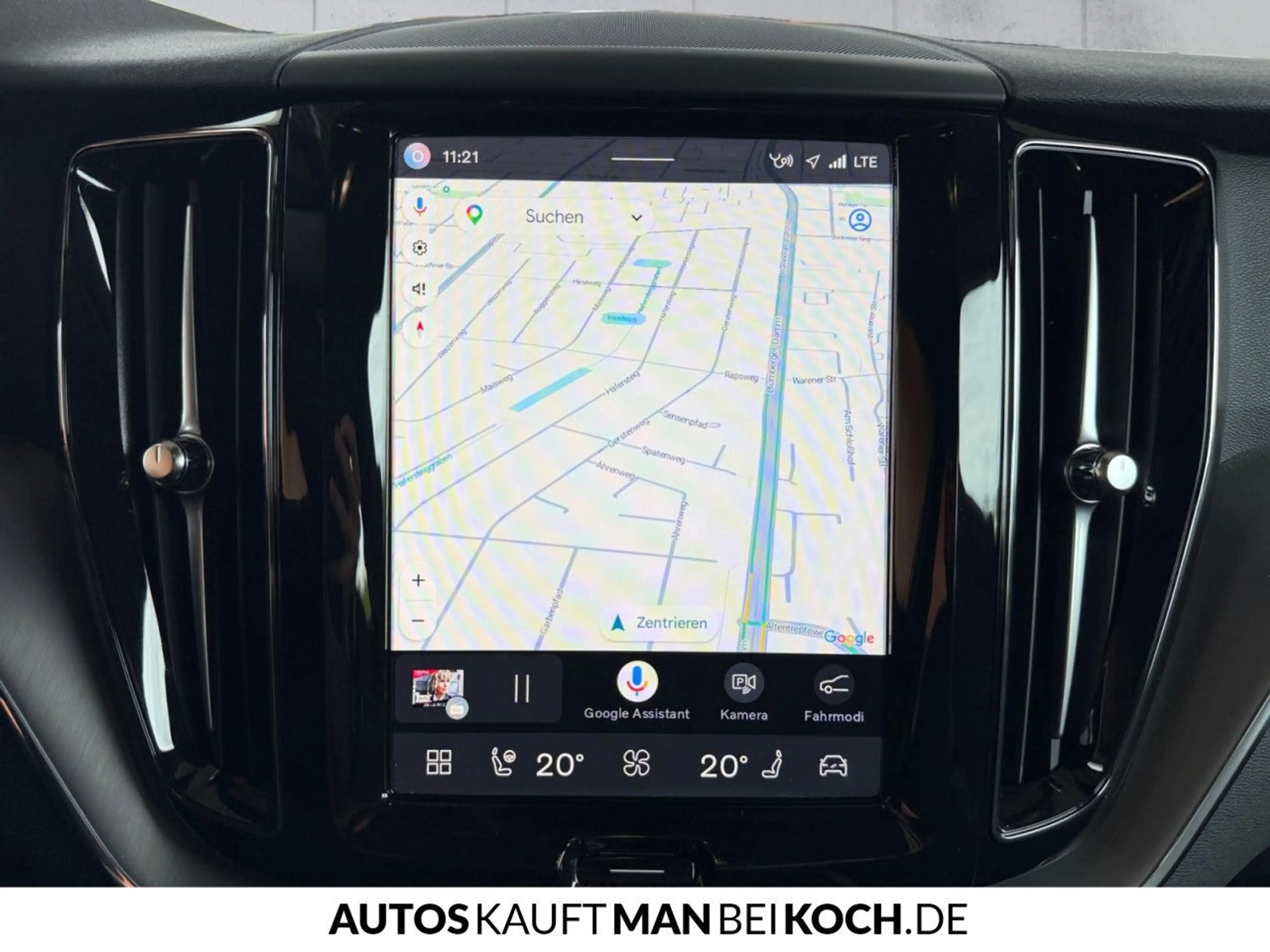 Volvo XC60 B4 Core ACC BLIS 4xSHZ LHZ NAVI — photo 13