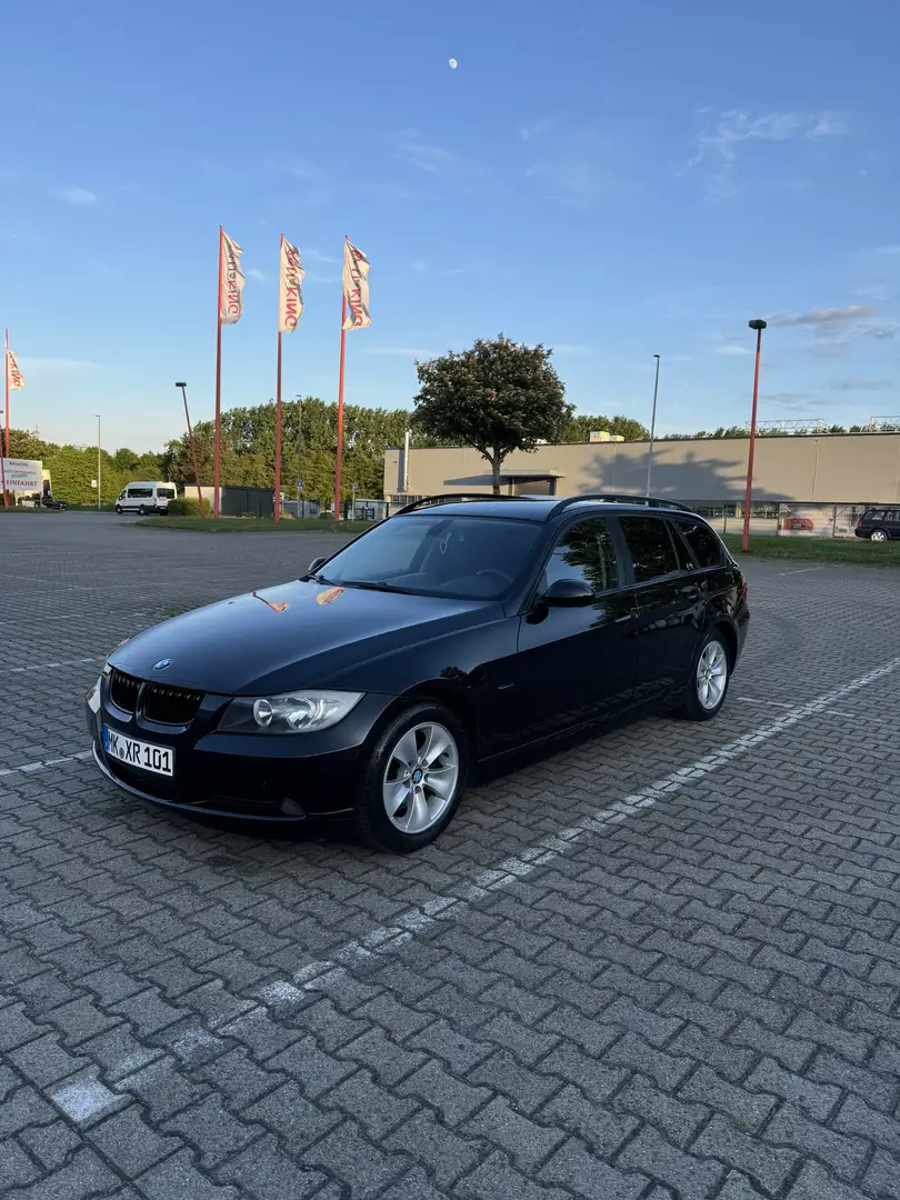 BMW 318 318d DPF Touring - 1