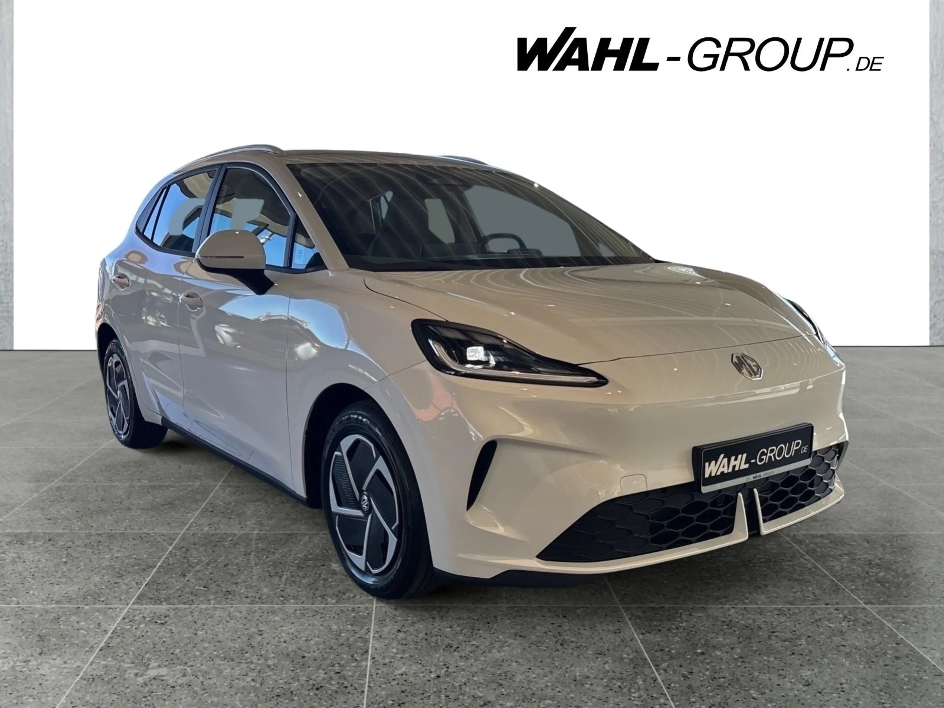 MG MG4 Urban EV 54kWh Comfort — photo 3