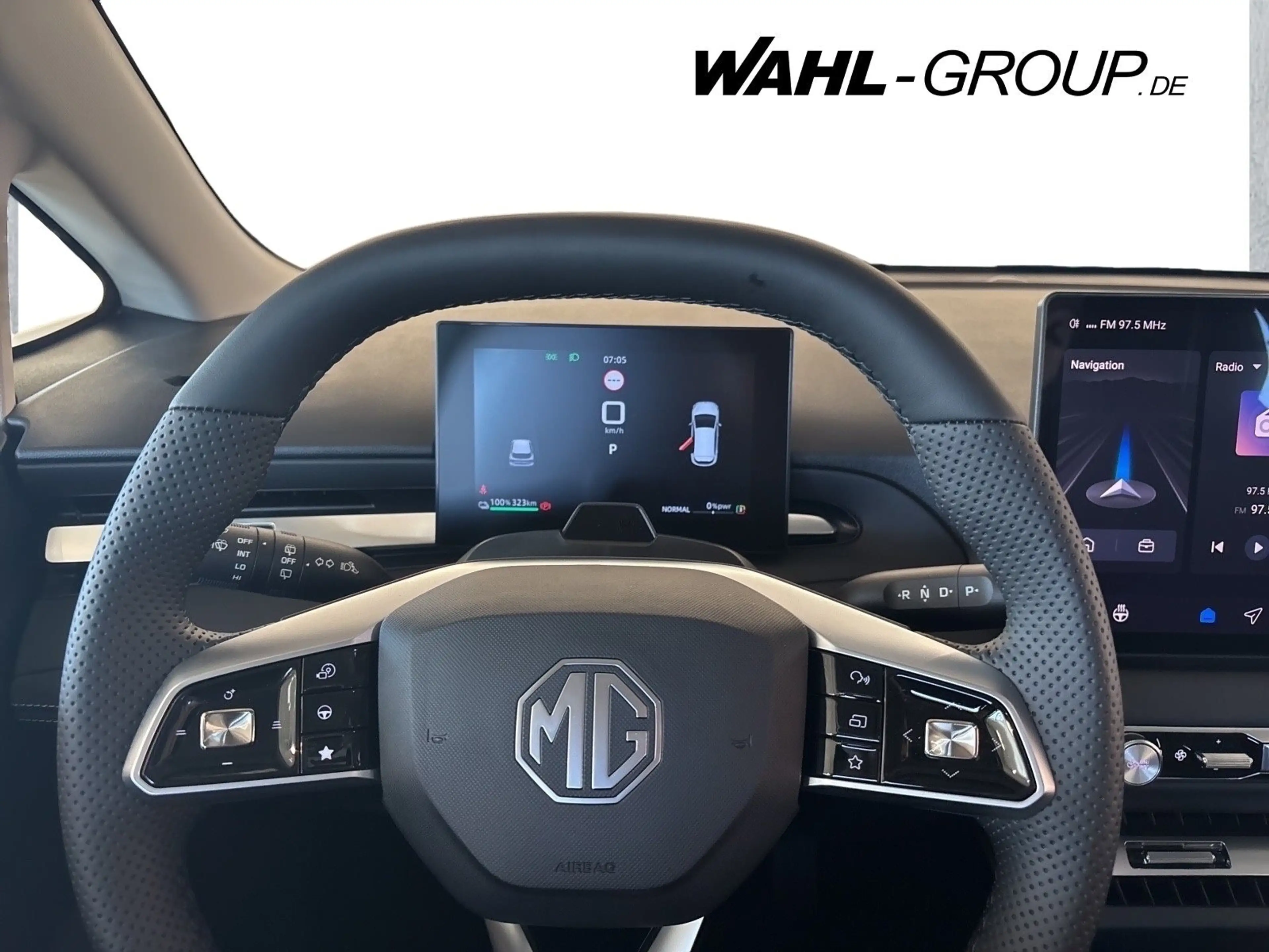 MG MG4 Urban EV 54kWh Comfort — photo 13
