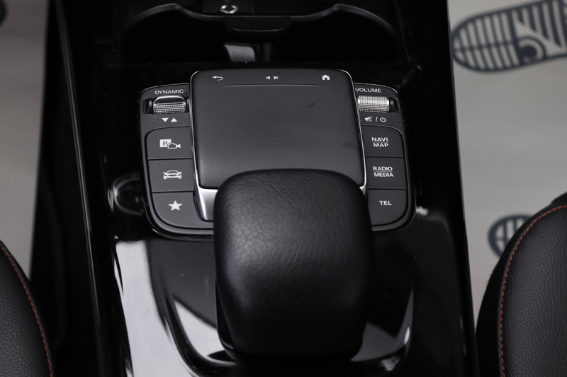 Mercedes-Benz A 250 A 250 e PHEV AMG-Line Keyless Camera Garantie* — photo 12