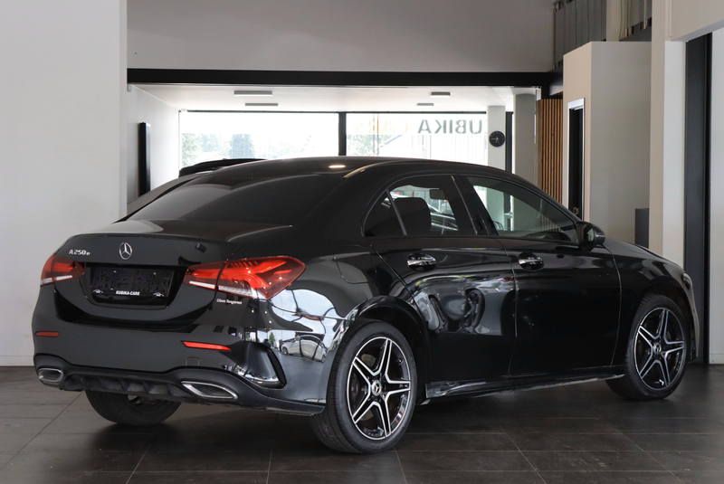 Mercedes-Benz A 250 A 250 e PHEV AMG-Line Keyless Camera Garantie* — photo 6