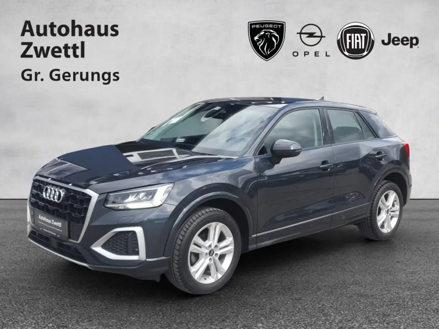 Audi Q2 30 TFSI admired Gris - 1
